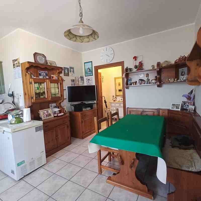 Bilocale con ascensore e balcone loggiato a Civitanova Marche · foto 1