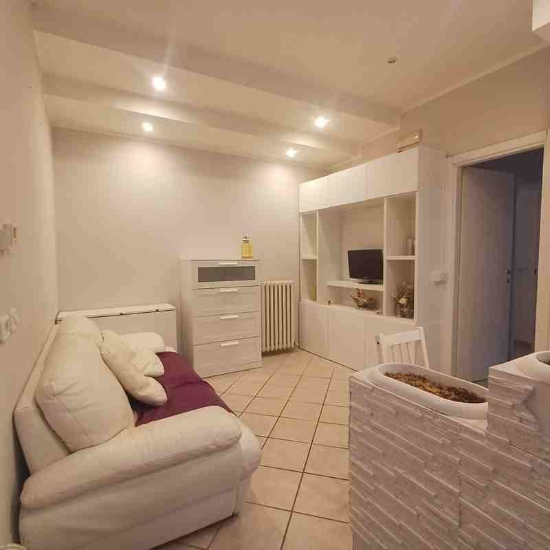 Appartamento al piano terra con ingresso indipendente a Civitanova Marche · foto 1